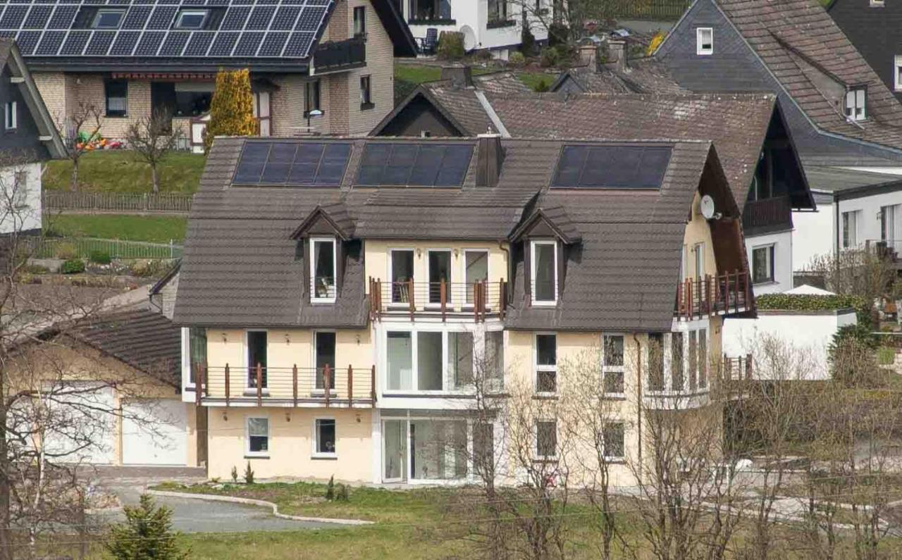 Das Gelbe Haus 3 Appartement Winterberg Buitenkant foto