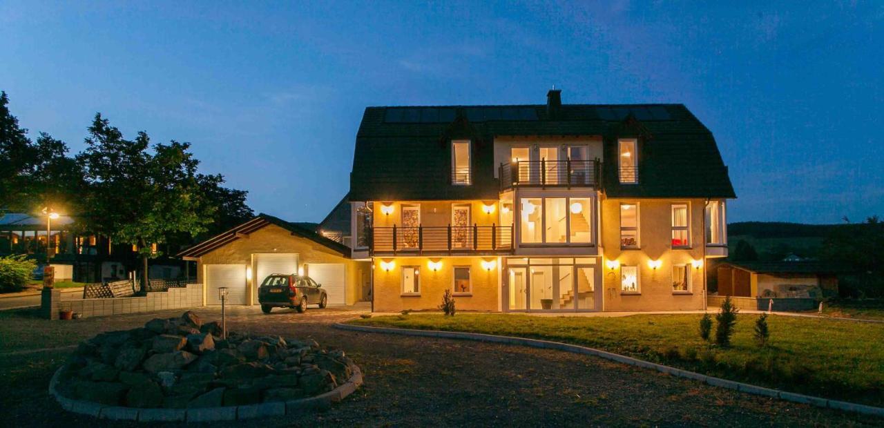 Das Gelbe Haus 3 Appartement Winterberg Buitenkant foto
